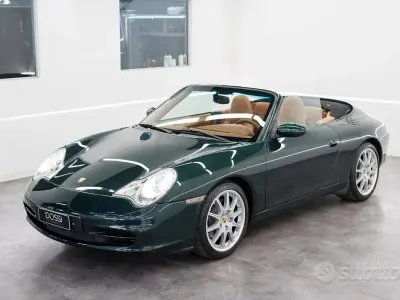 Usata Porsche 911 Carrera Cabriolet 320 CV (235 kW) 2002 Verde Cabrio