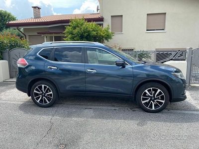Usata Nissan X-Trail 2015 Blu SUV