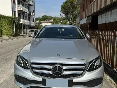 Usata Mercedes E220