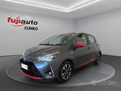 Second-hand Toyota Yaris Hybrid Active 101 CP (74 kW) 2018 Maro Hatchback