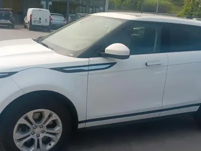 Usata Land Rover Range Rover evoque SE 160 CV (117 kW) 2021 Bianco SUV