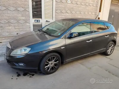 Usata Lancia Delta 2009 Grigio Utilitaria