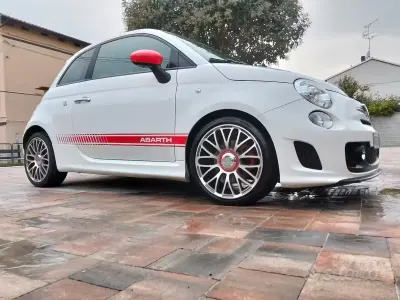 Usata Abarth 500 135 CV (99 kW) 2008 Bianco Utilitaria