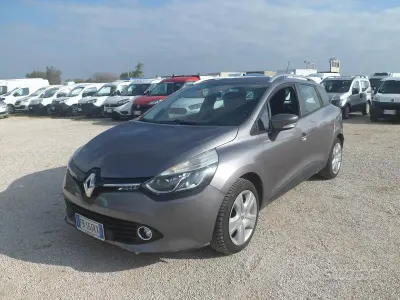 Usata Renault Clio 90 CV (66 kW) 2015 Bianco Station wagon