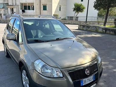 Usata Fiat Sedici Emotion 120 CV (88 kW) 2006 Bronzo SUV