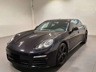 Usata Porsche Panamera