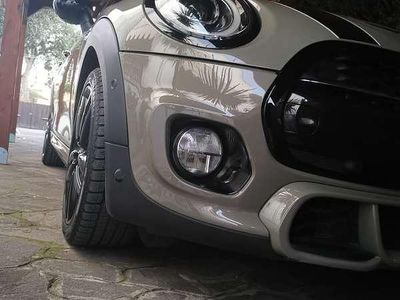 Begagnad Mini Cooper SD Hype 170 HK (125 kW) 2018 Grå Halvkombi