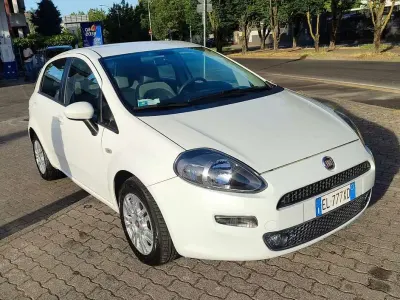 Usata Fiat Punto Evo Emotion 95 CV (69 kW) 2012 Utilitaria
