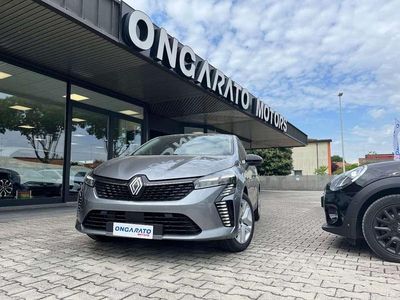 Nuova Renault Clio V Evolution 101 CV (74 kW) 2025 Grigio Berlina