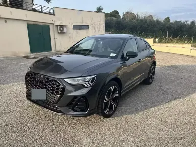 Usata Audi Q3 Sportback 193 CV (141 kW) 2024 Grigio SUV