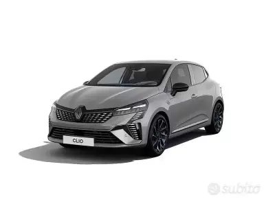 Usata Renault Clio V Esprit Alpine 94 CV (69 kW) 2024 Grigio Berlina