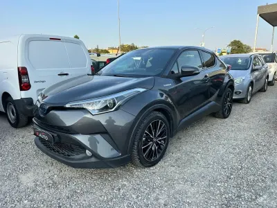 Usata Toyota C-HR