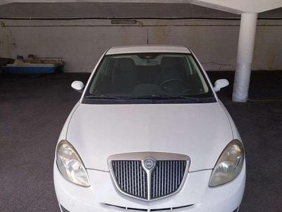 Usata Lancia Ypsilon 80 CV (58 kW) 2009 Bianco Utilitaria