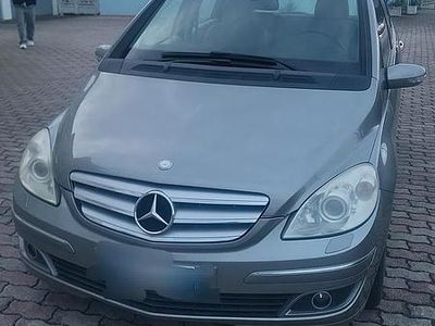 Usata Mercedes B180 2007 Grigio Monovolume