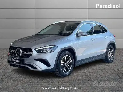 Usata Mercedes GLA180 Advanced 116 CV (85 kW) 2025 Grigio SUV