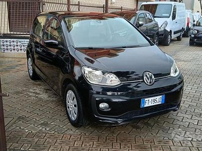 Usata VW up! move up! 60 CV (44 kW) 2018 Nero Utilitaria