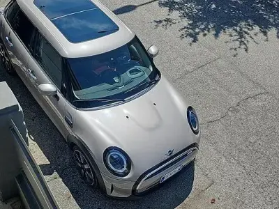 Usata Mini ONE 75 CV (55 kW) 2022 Grigio Utilitaria