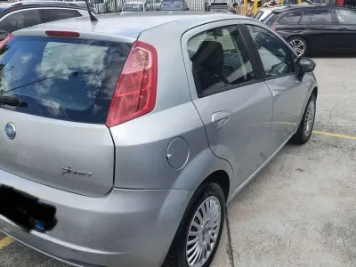 Usata Fiat Grande Punto Active 75 CV (55 kW) 2007 Utilitaria
