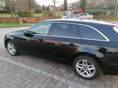 Usata Audi A4 Business 190 CV (139 kW) 2017 Nero Station wagon