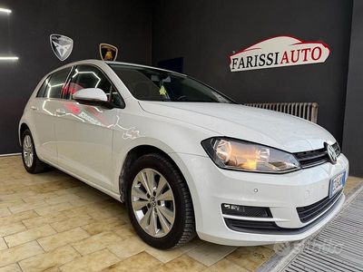 Usata VW Golf VII Highline 110 CV (80 kW) 2015 Bianco Berlina