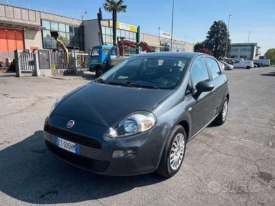 Usata Fiat Punto Street 85 CV (62 kW) 2013 Grigio Utilitaria