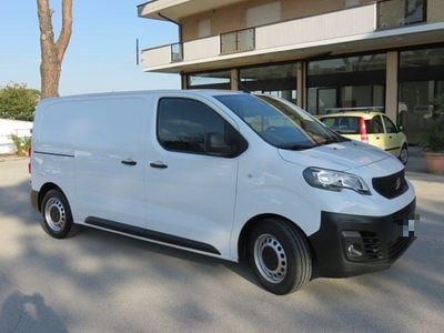 Usata Peugeot Expert Premium 120 CV (88 kW) 2023 Bianco Furgone