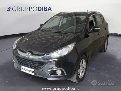 Usado Hyundai ix35 Classic 135 HP (99 kW) 2012 Preto SUV