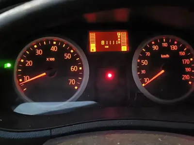 Usata Renault Kangoo 95 CV (69 kW) 2005 Grigio Monovolume