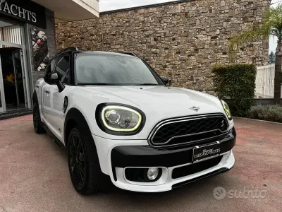 Begagnad Mini Cooper SD Countryman 190 HK (139 kW) 2019 Vit SUV
