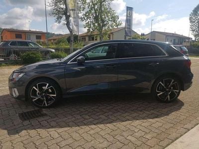 Usata Audi A3 Edition .1 150 CV (110 kW) 2021 Grigio Berlina