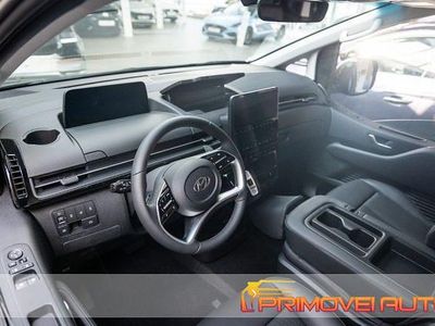 Usata Hyundai Staria 177 CV (130 kW) 2024 Grigio Monovolume
