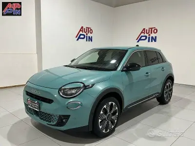 Usata Fiat 600 La Prima 136 CV (100 kW) 2025 Nero SUV