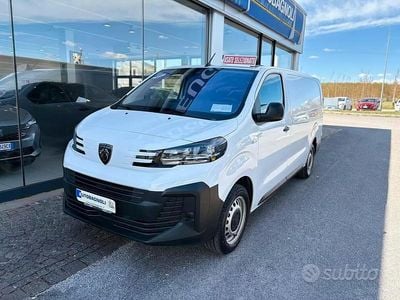 Usata Peugeot Expert 144 CV (105 kW) 2024 Bianco Furgone