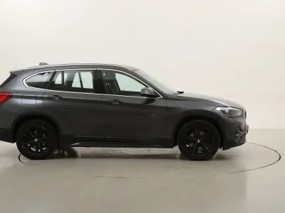 Usata BMW X1 Sport Line 190 CV (139 kW) 2022 Grigiogrigio SUV