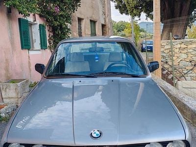 Usata BMW 318 105 CV (77 kW) 1986 Grigio Berlina
