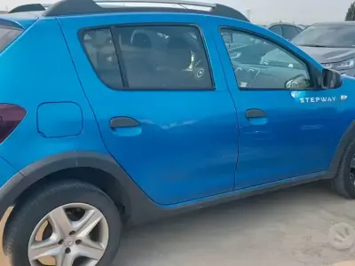 Brugt Dacia Sandero Prestige 90 HK (66 kW) 2016 Blå Sedan