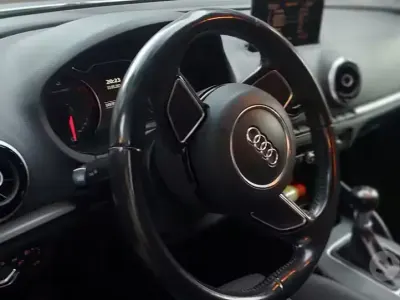 Gebraucht Audi A3 150 PS (110 kW) 2015 Grau Limousine