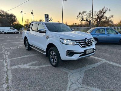 Renault Alaskan