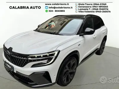 Usata Renault Austral Techno 131 CV (96 kW) 2023 Bianco SUV