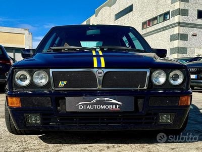 Usata Lancia Delta 211 CV (155 kW) 1994 Blu lord Utilitaria