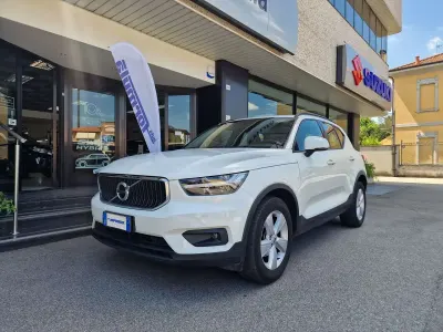 Usata Volvo XC40 Momentum 150 CV (110 kW) 2020 Other SUV