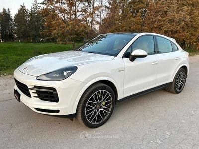 Usata Porsche Cayenne 340 CV (250 kW) 2021 Bianco SUV