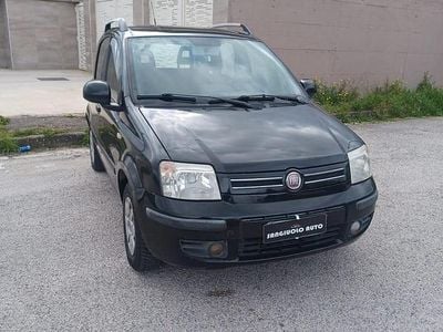 Usata Fiat Panda Dynamic 74 CV (54 kW) 2011 Nero Utilitaria