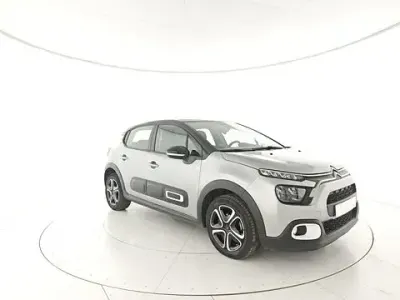 Käytetty Citroën C3 Shine 102 HP (75 kW) 2022 Harmaa Viistoperä