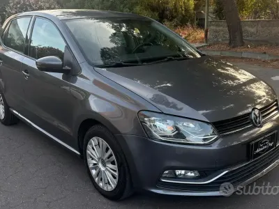 Usata VW Polo Comfortline 75 CV (55 kW) 2015 Grigio Berlina