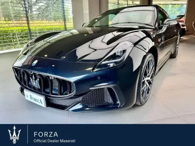 Usata Maserati Granturismo 551 CV (405 kW) 2023 Nero assoluto Coupé
