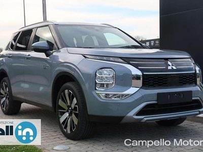 Nuova Mitsubishi Outlander P-HEV Intense 136 CV (100 kW) 2026 Grigio