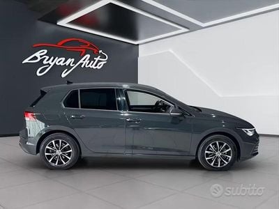 Usata VW Golf VII Style 130 CV (95 kW) 2020 Grigio Berlina