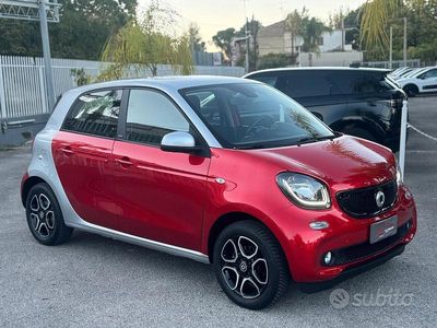 Usata Smart ForFour Passion 71 CV (52 kW) 2019 Rosso Utilitaria