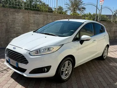 Occasion Ford Fiesta Titanium 80 PK (58 kW) 2015 Wit Hatchback